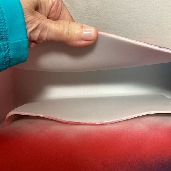 NWOT PVC Shoulder/Crossbody Handbag in Red/White/Blue with Gold-tone Hardware. - Picture 9 of 9